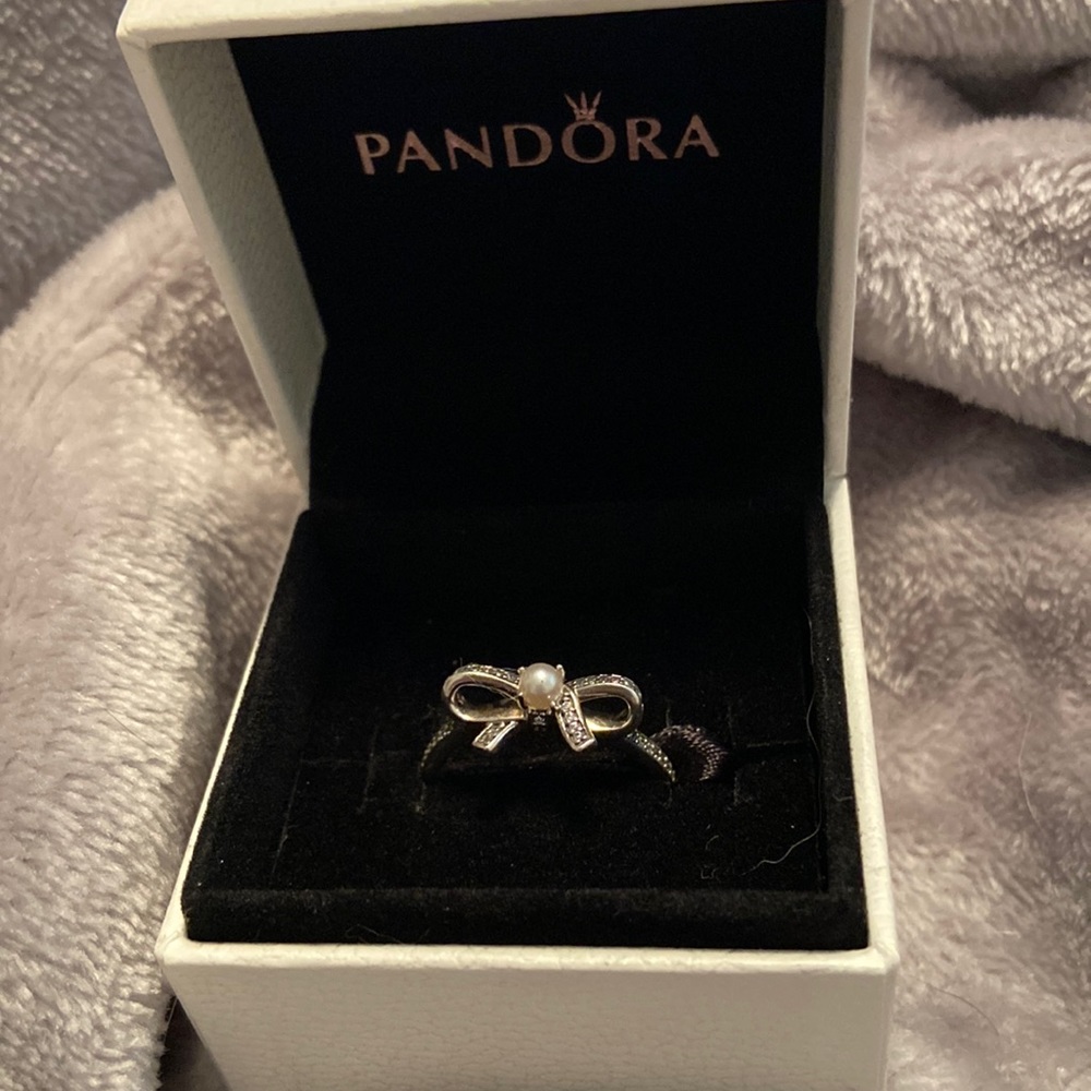 Pandora SS pearl Sentiments ring